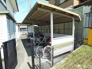 静岡駅 バス20分  小鹿公民館下車：停歩4分 2階の物件外観写真